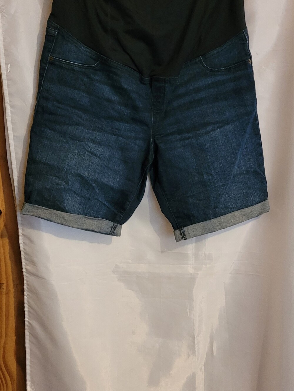 Isbel Maternity Bermuda Blue Jean Shorts Size 14 by Ingrid and Isbel
